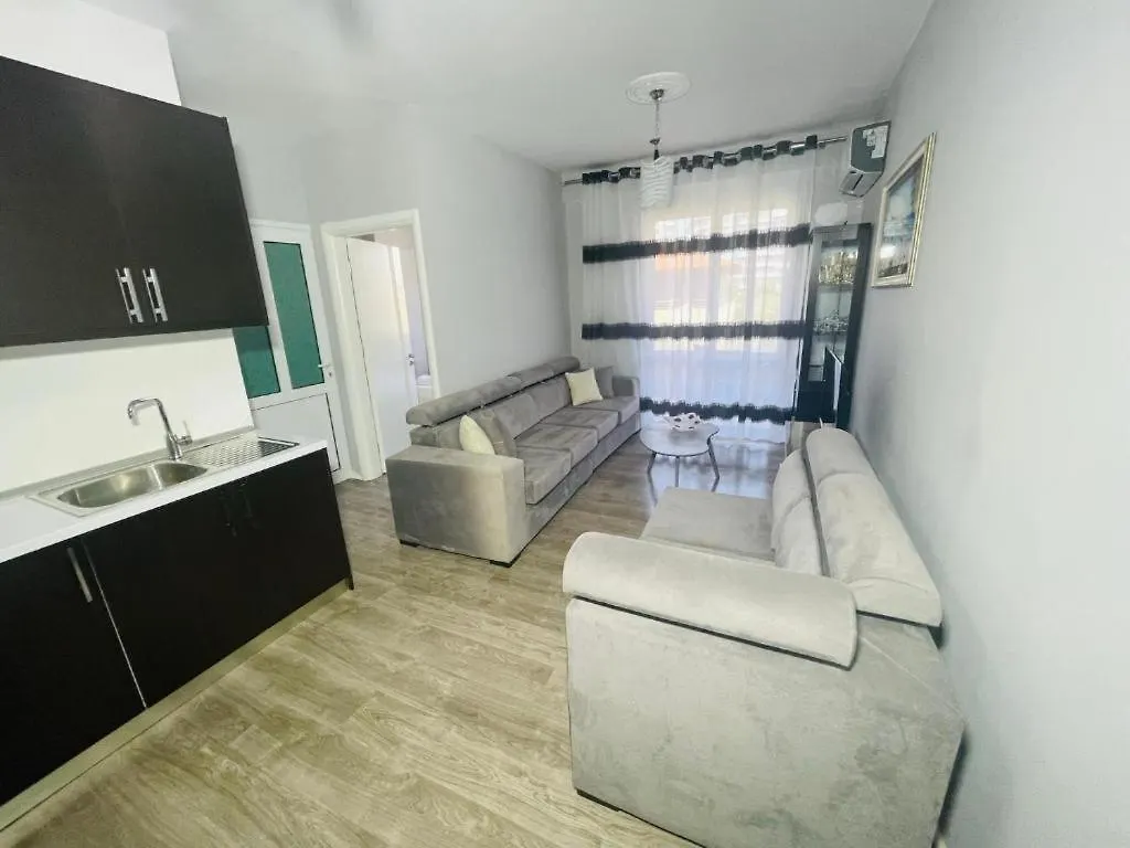 Keivin Apartment 3 Avlonya Arnavutluk