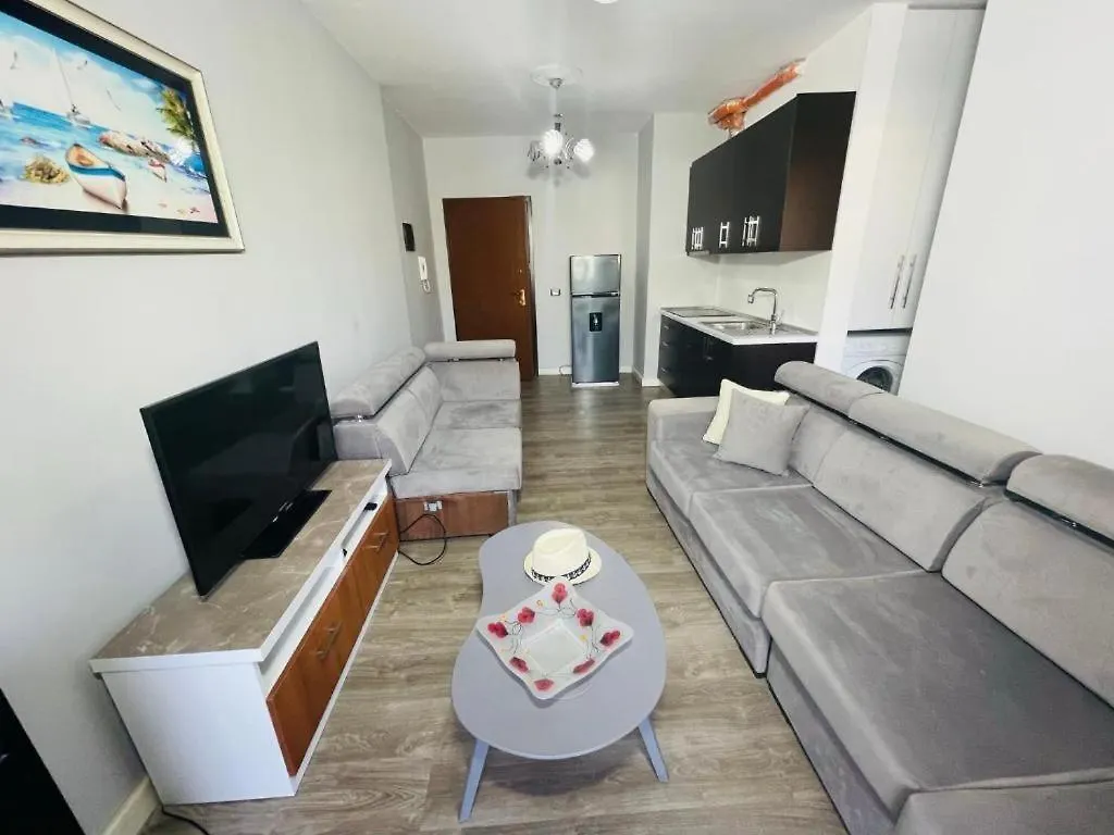 Keivin Apartment 3 Avlonya Arnavutluk